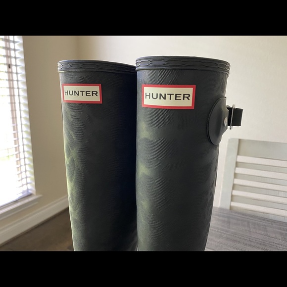 Hunter Boots - Picture 3 of 6